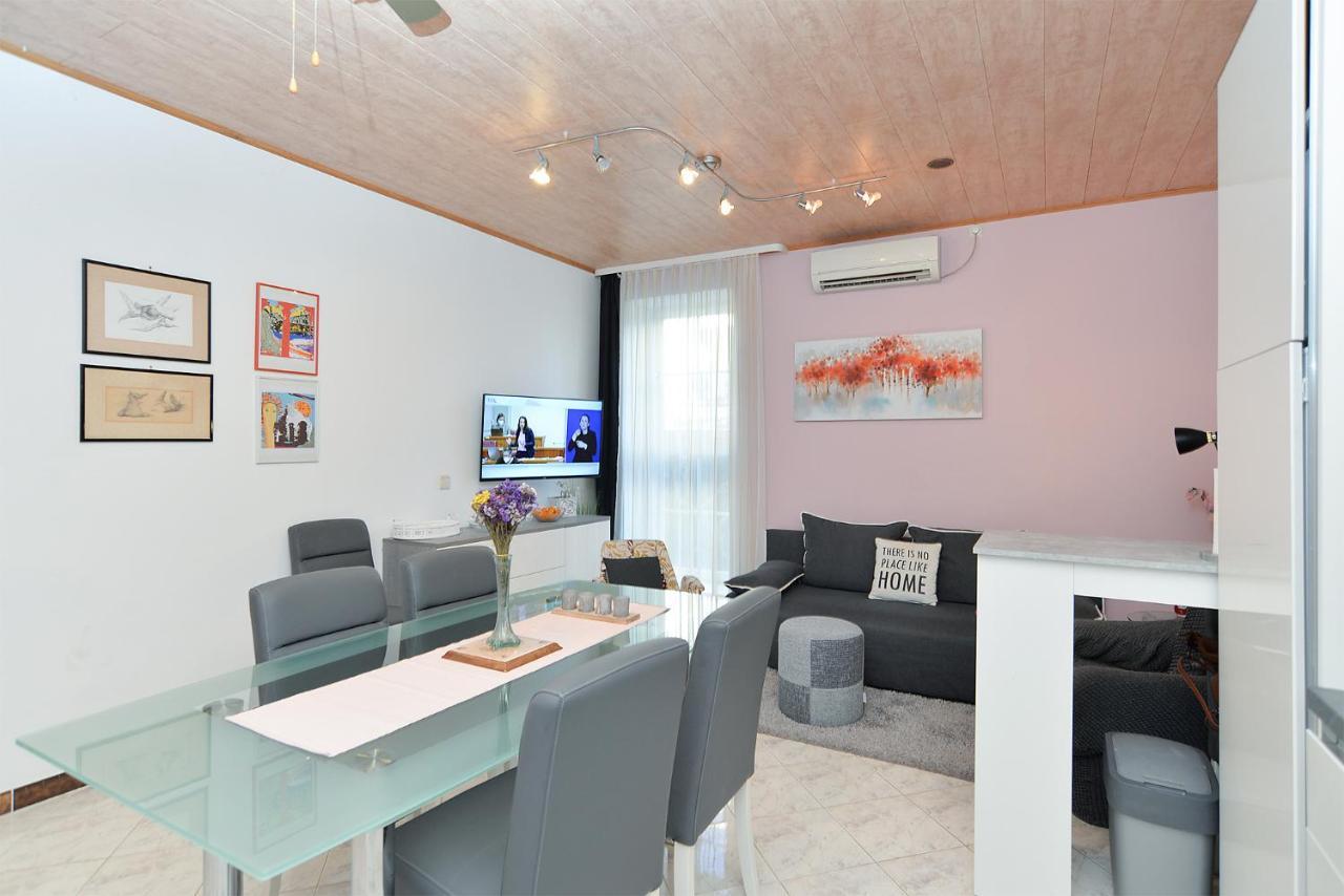 Apartments Jasna 1128 Fažana Eksteriør bilde